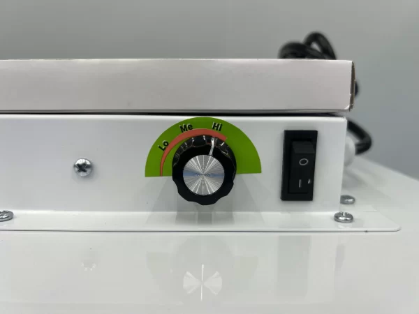 High Quality Laminar Flow Hood - H14 HEPA Filter - 57.5 x 57.5 x 28 cm - Image 3